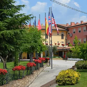 Olioso Hotel