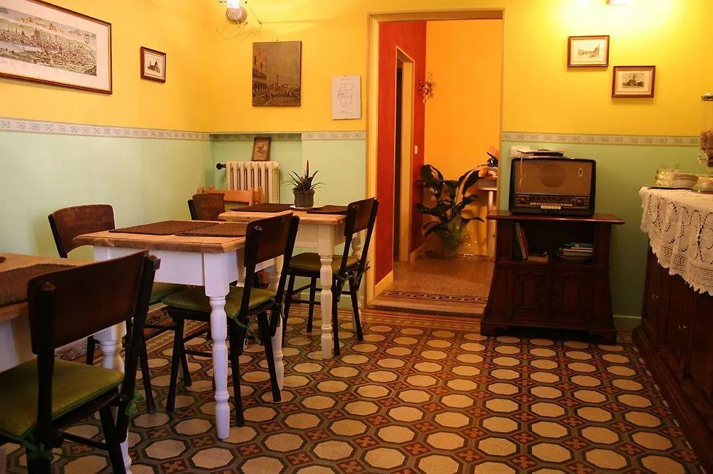 Hotel A Casa Di Virgilio Firenze 3*,