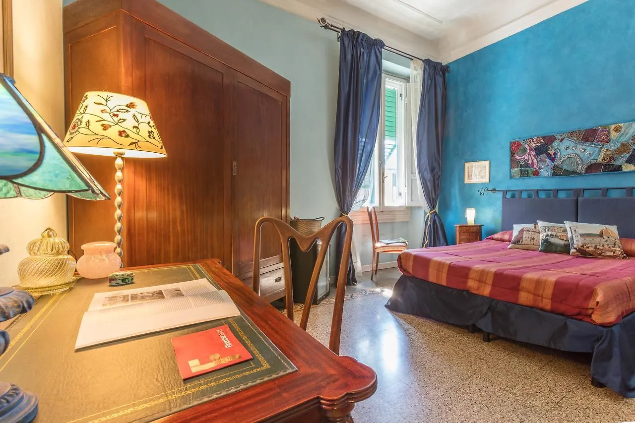 *** Affittacamere Hotel A Casa Di Virgilio Firenze Italia