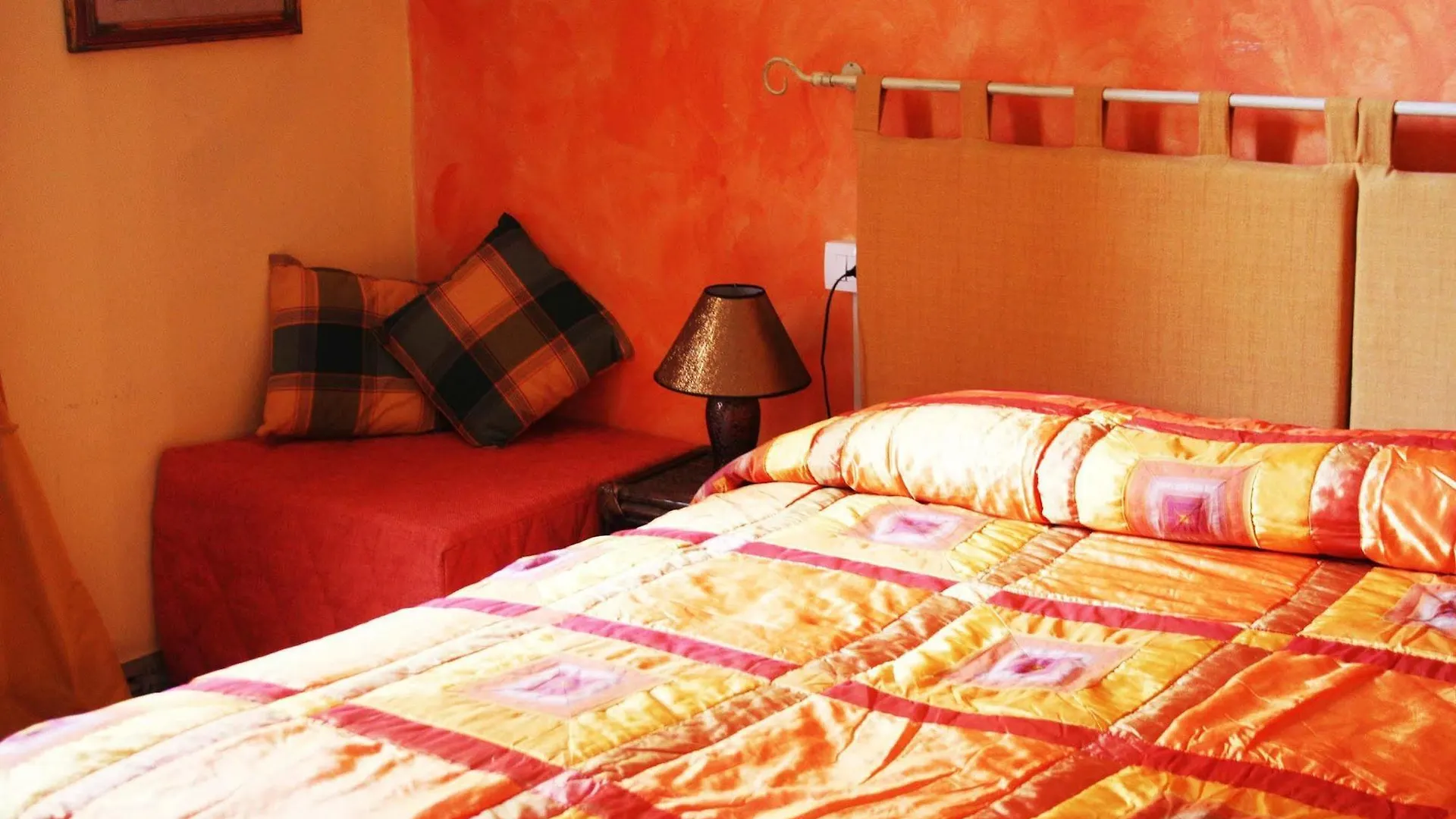 Hotel A Casa Di Virgilio Firenze 3*,